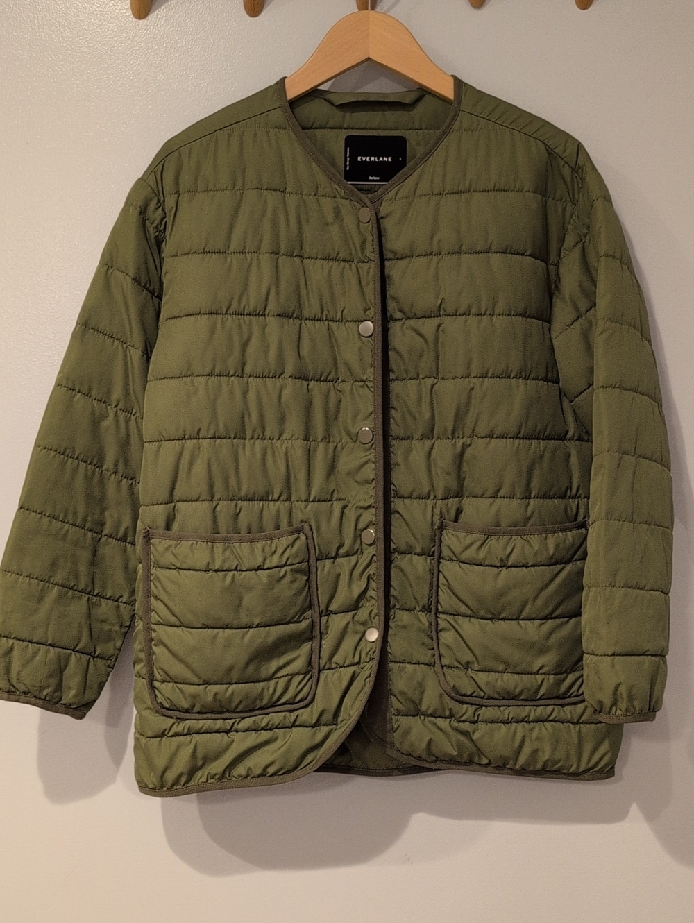 Everlane Renew Channel Liner In Dark Olive Size Small